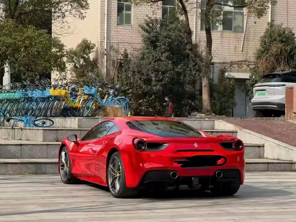 2015 Ferrari 488 GTB — миниатюра 5