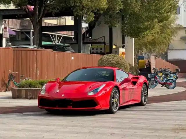 2015 Ferrari 488 GTB