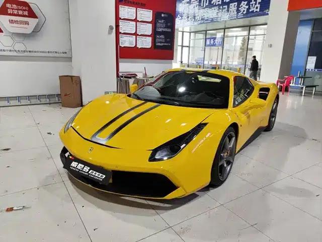 2015 Ferrari 488 GTB