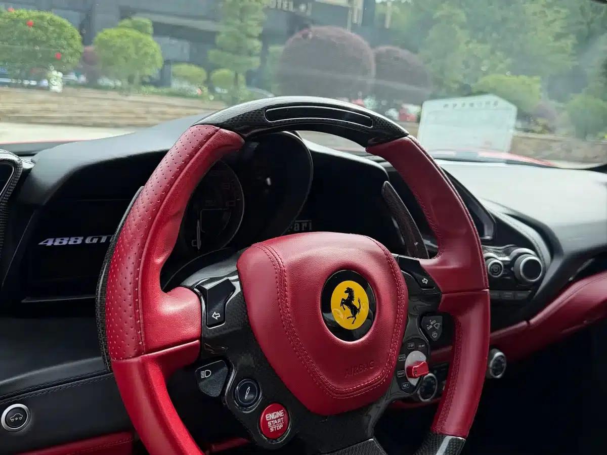 2015 Ferrari 488 GTB — миниатюра 6