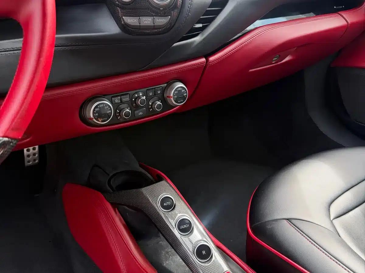 2015 Ferrari 488 GTB — миниатюра 7