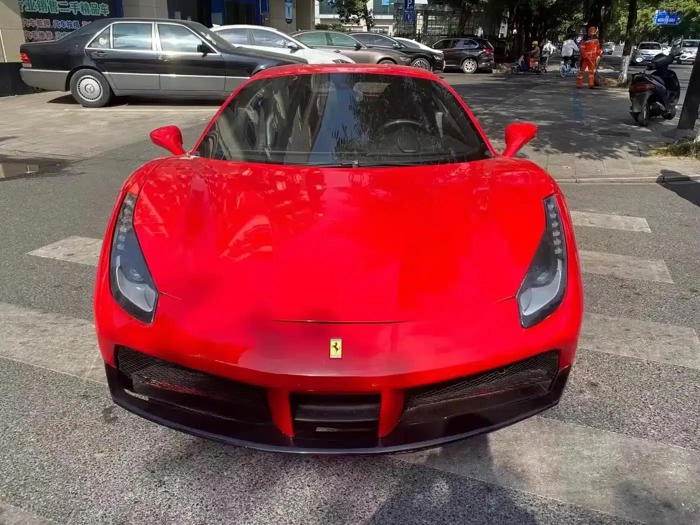 2015 Ferrari 488 GTB — миниатюра 2