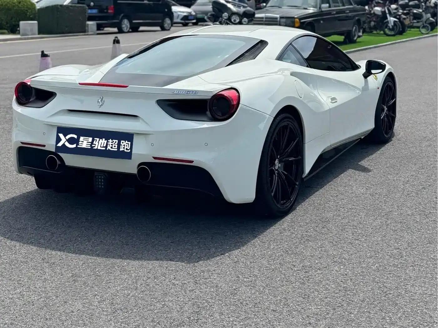 2015 Ferrari 488 GTB — миниатюра 5