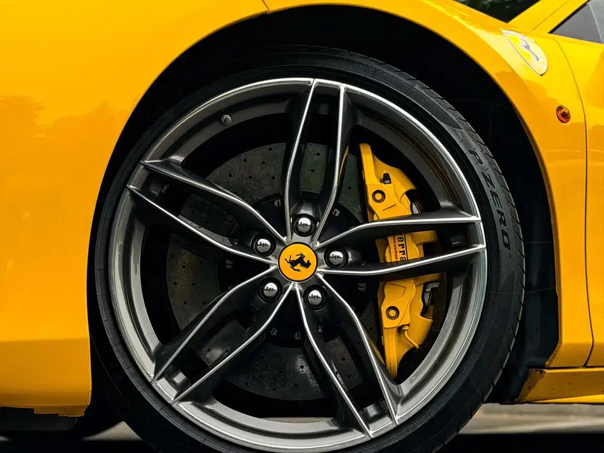 2015 Ferrari 488 GTB — миниатюра 27