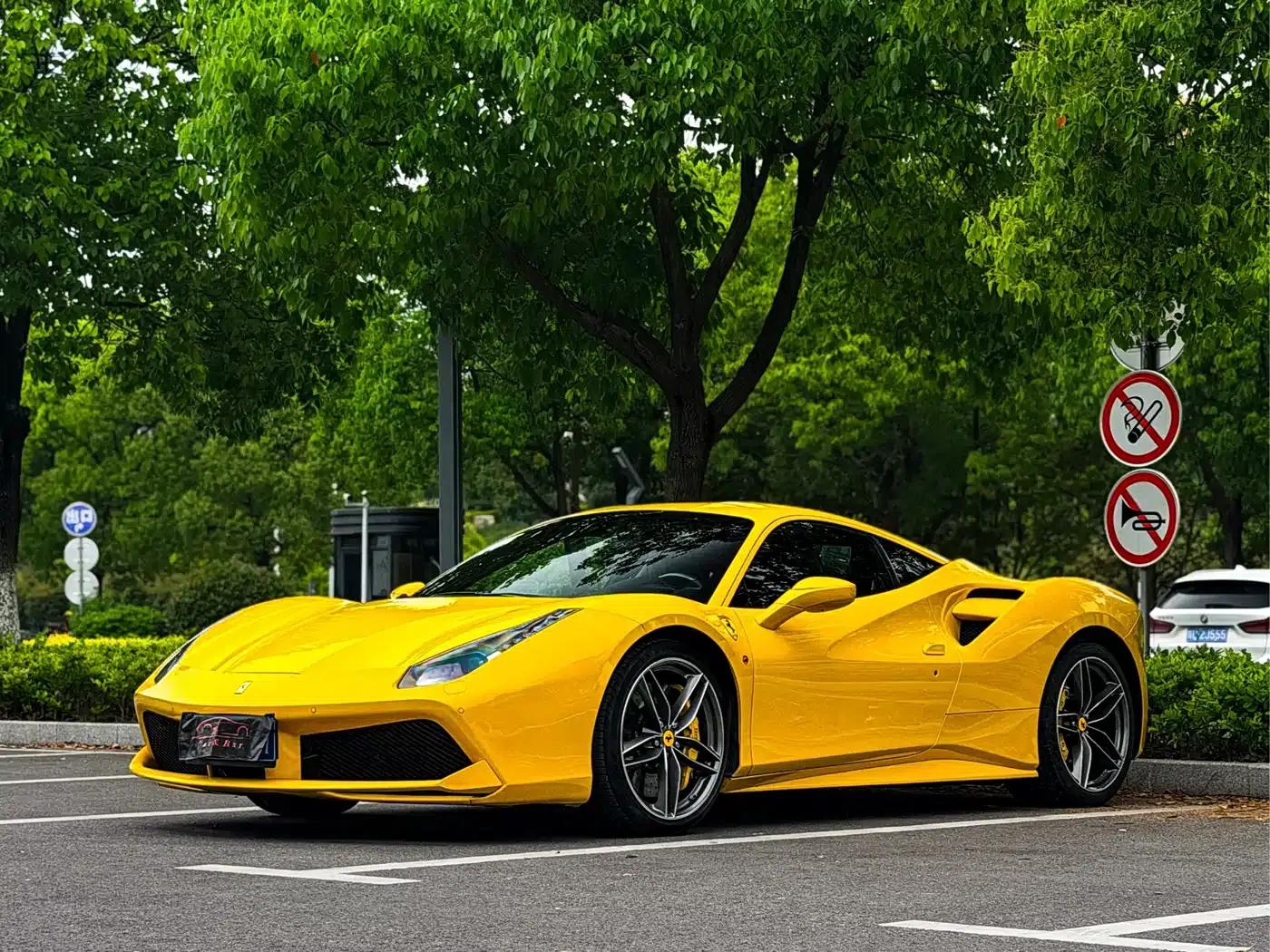 2015 Ferrari 488 GTB — миниатюра 4