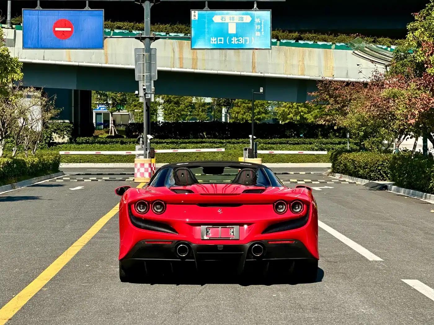 Ferrari F8 Spider 2020 3.9T V8 — миниатюра 9