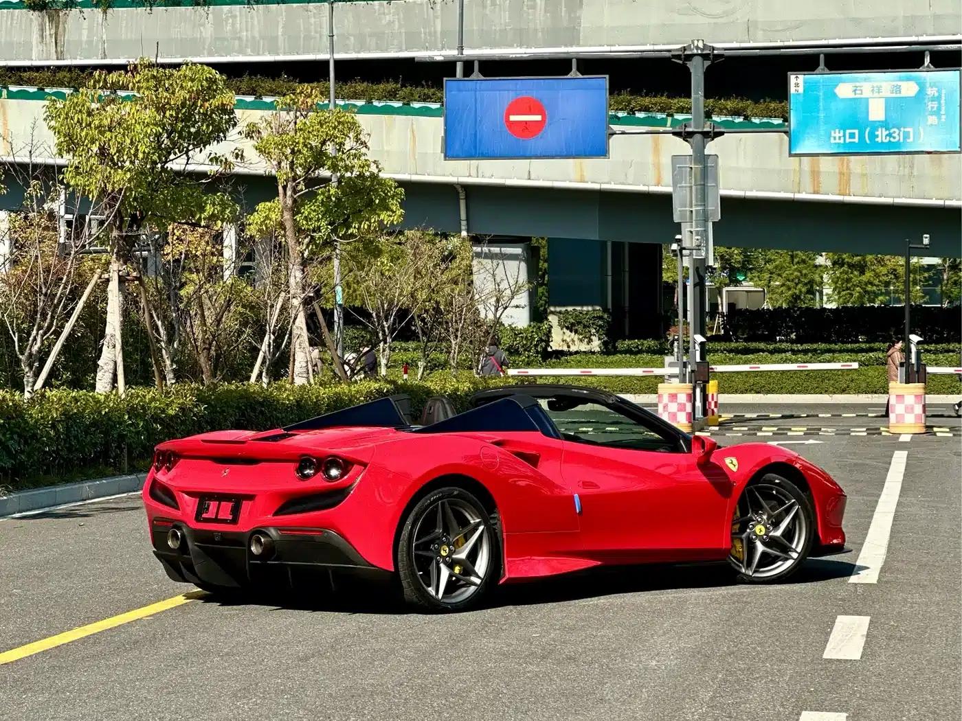 Ferrari F8 Spider 2020 3.9T V8 — миниатюра 10