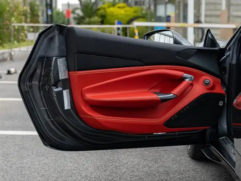 Ferrari F8 2019 Tributo 3.9T V8 — миниатюра 17