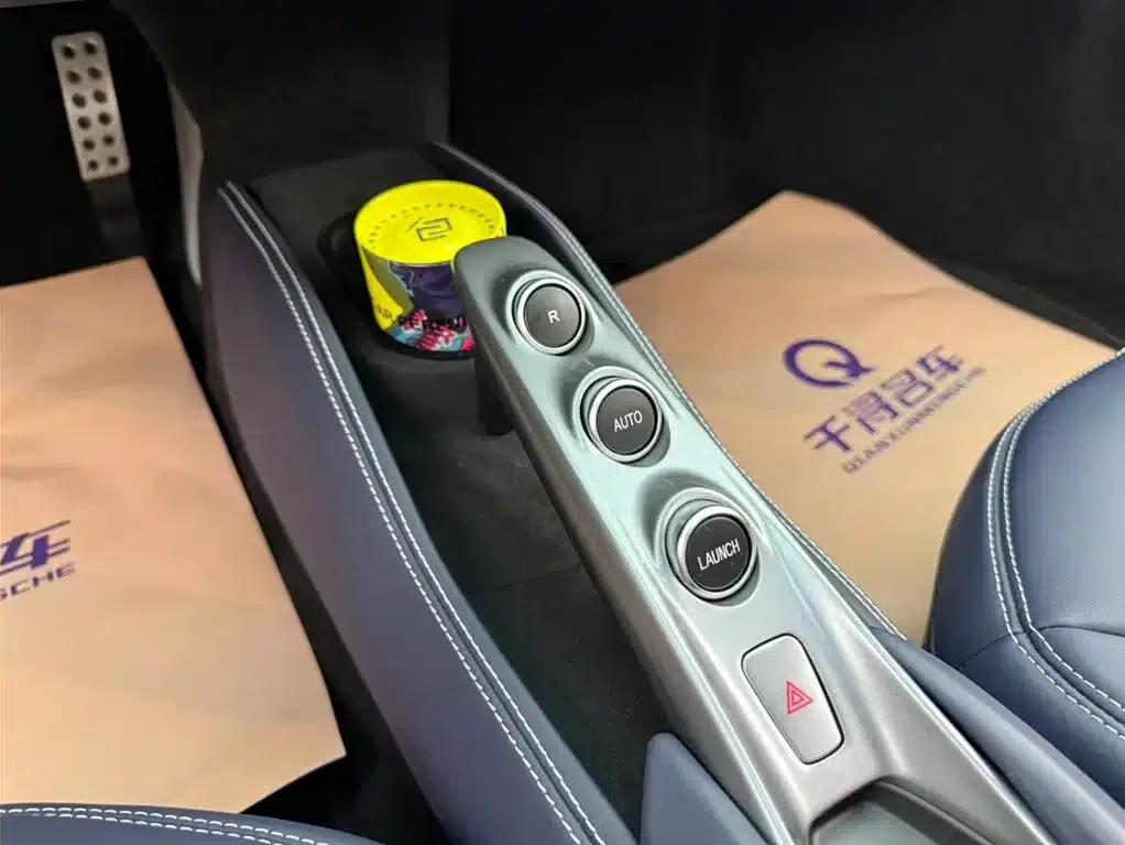 Ferrari F8 2019 Tributo 3.9T V8 — миниатюра 8