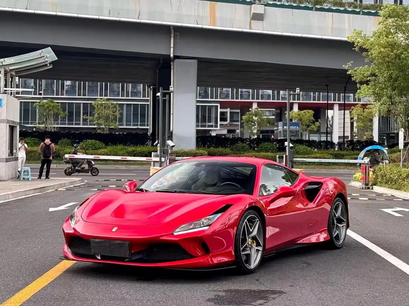 Ferrari F8 2019 Tributo 3.9T V8 — миниатюра 2