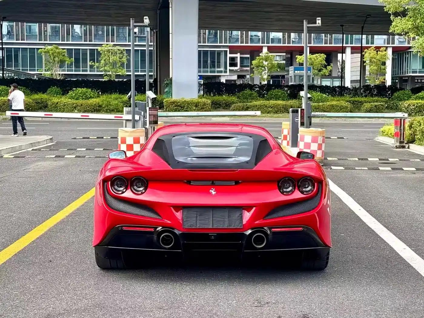 Ferrari F8 2019 Tributo 3.9T V8 — миниатюра 8