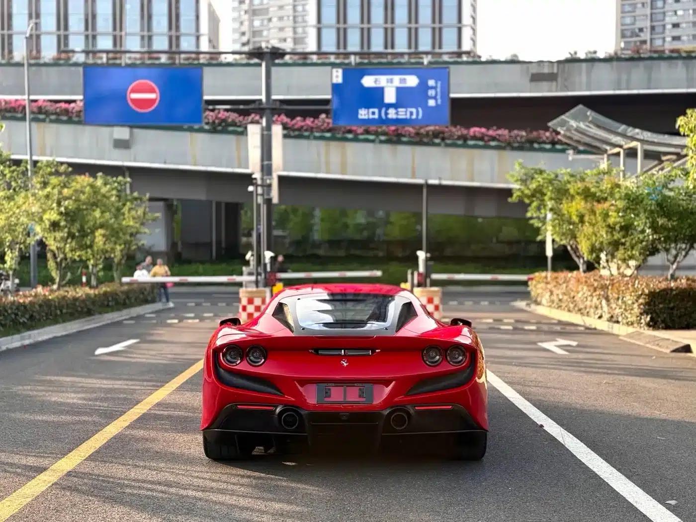 Ferrari F8 2019 Tributo 3.9T V8 — миниатюра 8