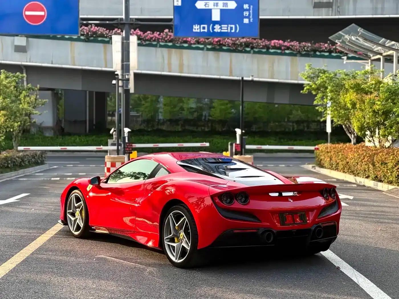 Ferrari F8 2019 Tributo 3.9T V8 — миниатюра 9