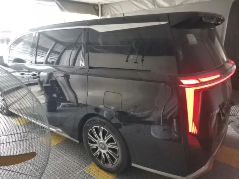 GAC Trumpchi E9 2023 E9 MAX — миниатюра 4