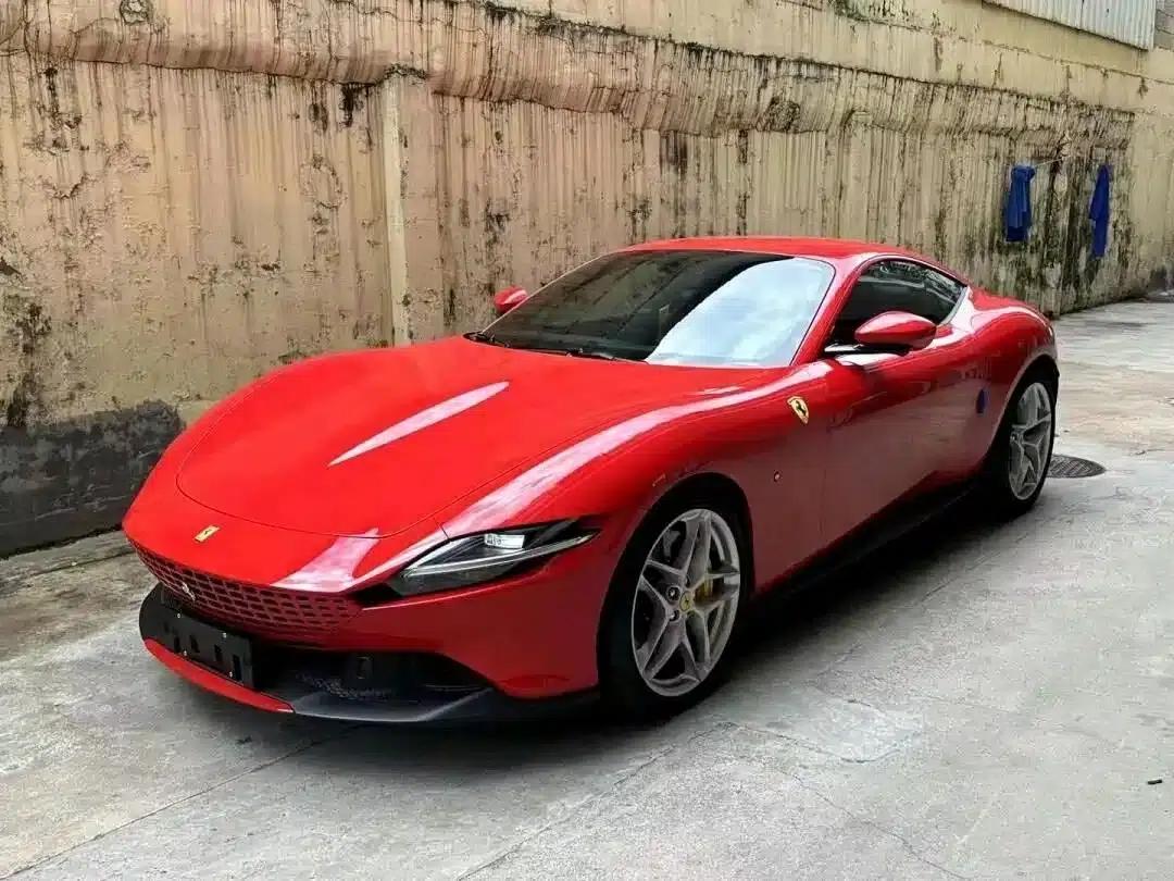 Roma 2020 3.9T V8 — миниатюра 1