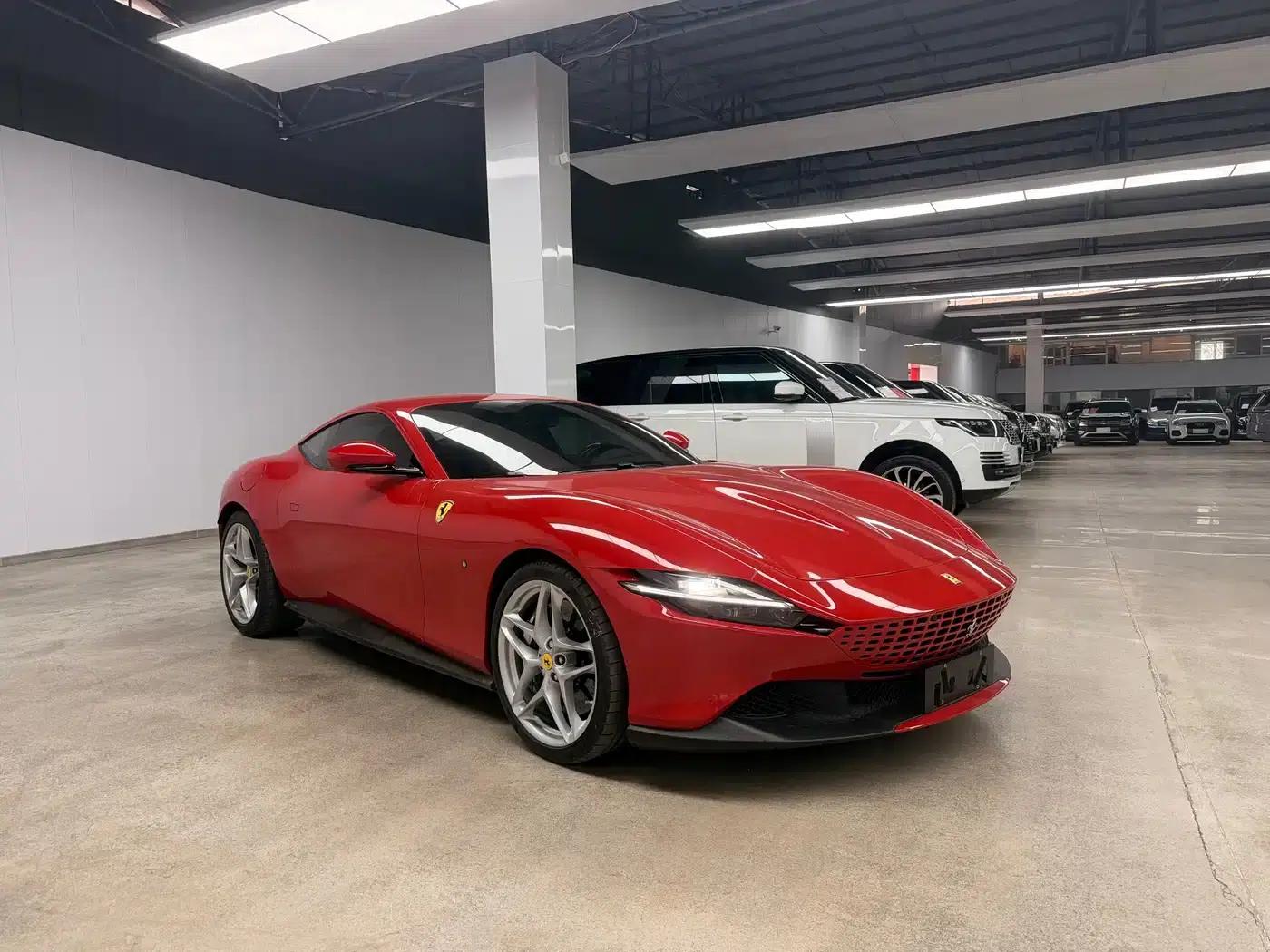 Roma 2020 3.9T V8 — миниатюра 2