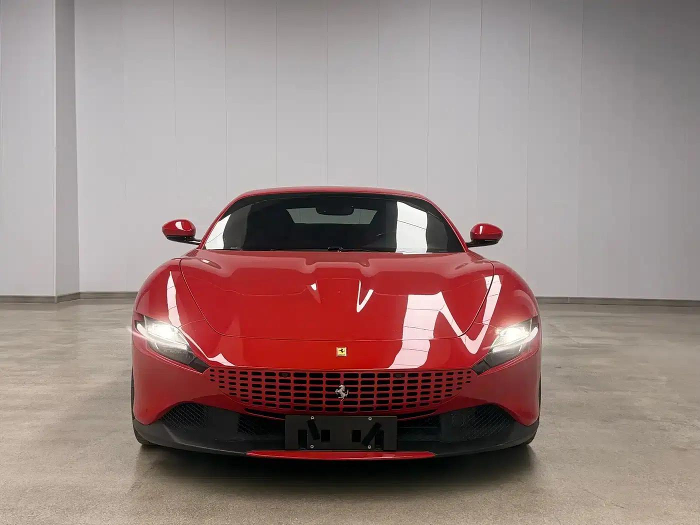 Roma 2020 3.9T V8 — миниатюра 3