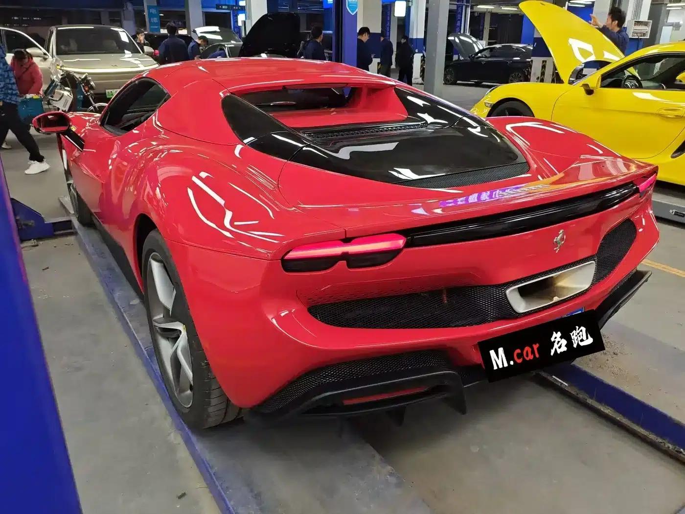 Ferrari 296 2022 3.0T V6 GTS — миниатюра 3