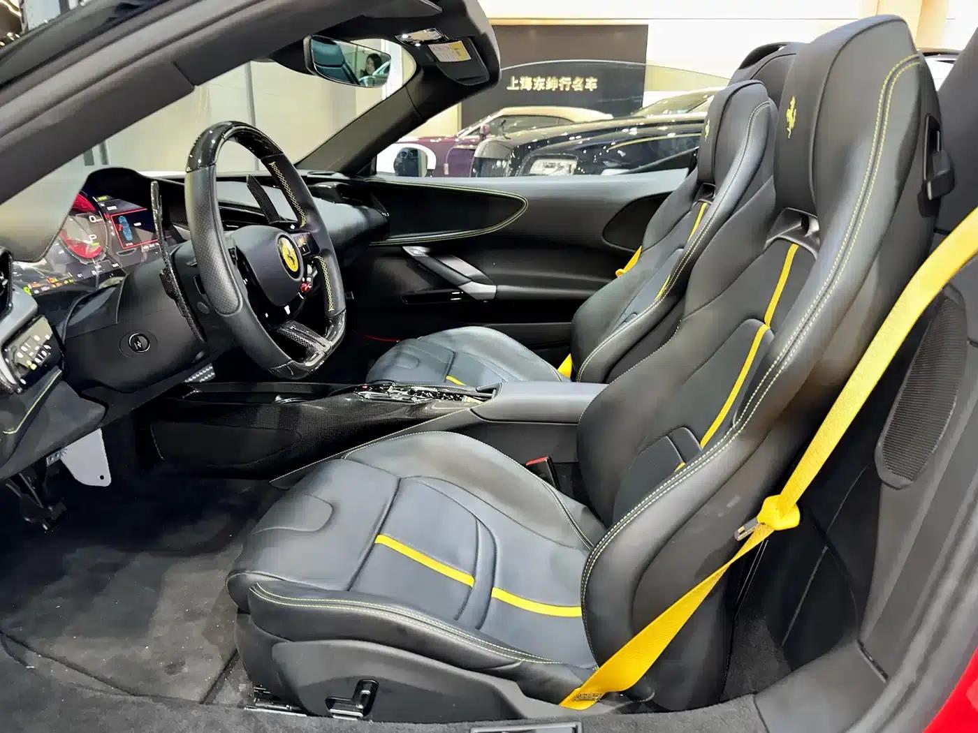 SF90 2021 3.9T V8 Spider — миниатюра 18