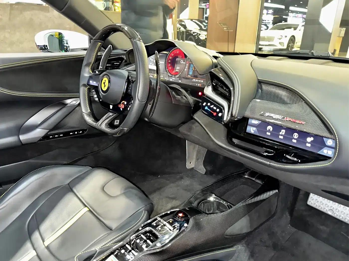 SF90 2021 3.9T V8 Spider — миниатюра 21