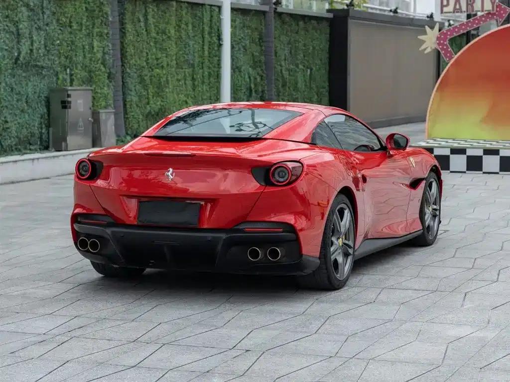 2021 Portofino 3.9T M — миниатюра 4