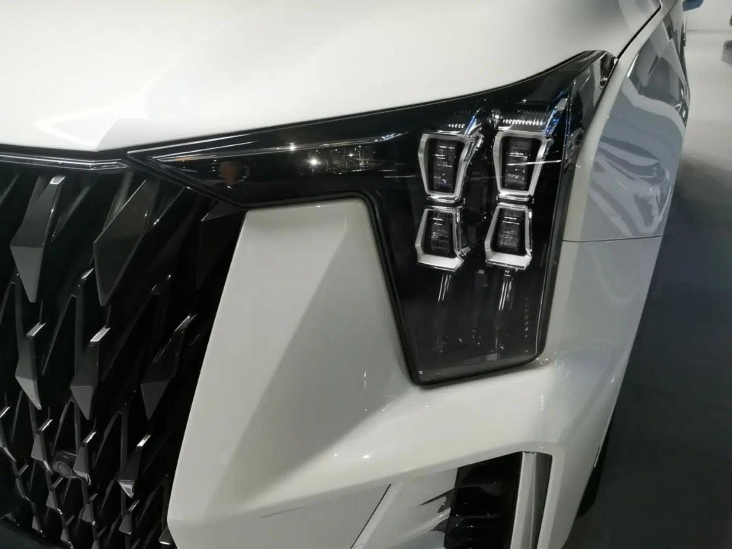 GAC Trumpchi ES9 2024 PHEV 143km Pro+ — миниатюра 5