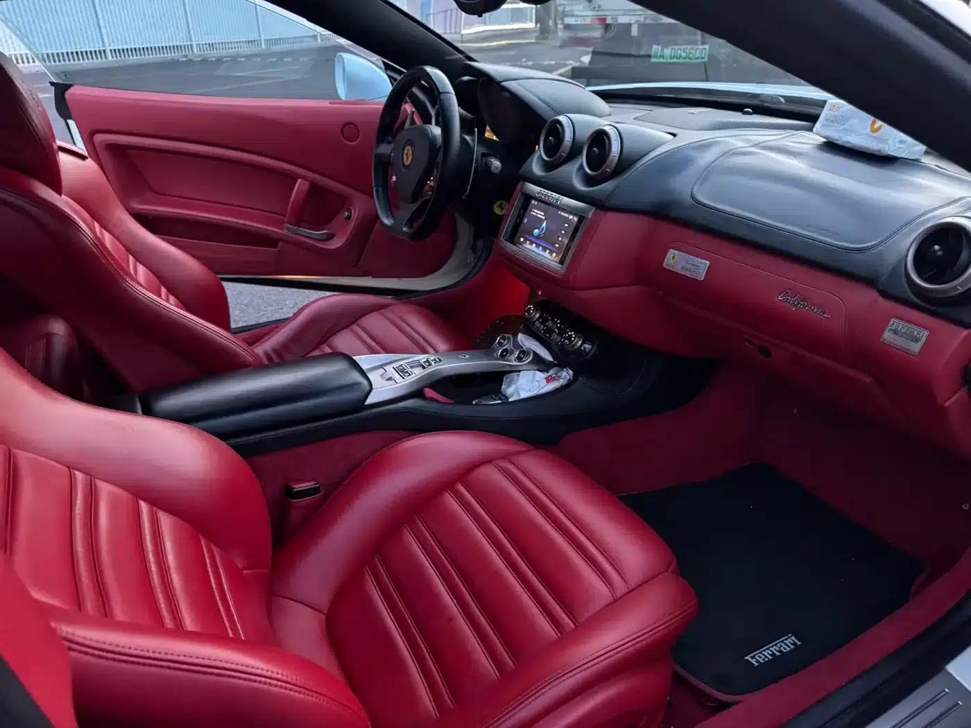 California T 2009 4.3L Standard Model — миниатюра 10