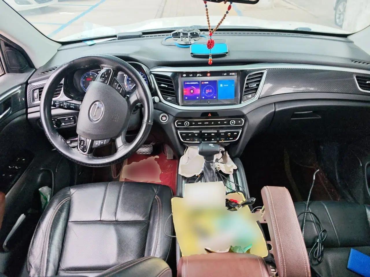 GAC Trumpchi GS7 2017 320T Two-Wheel-Drive Luxury Model — миниатюра 10