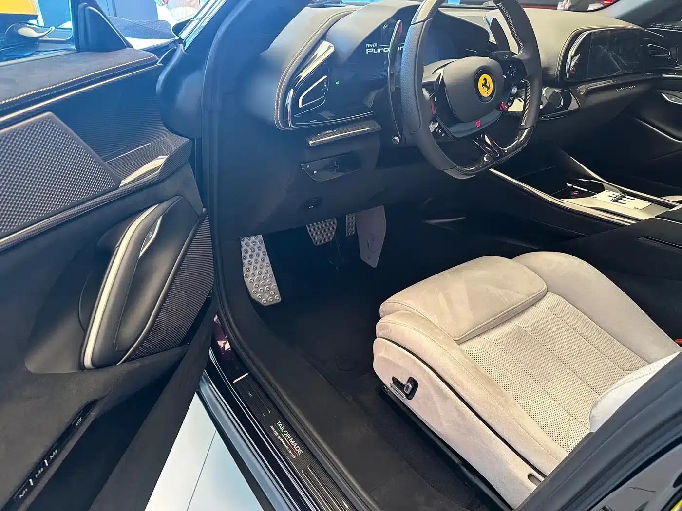 2023 Purosangue 6.5L V12 — миниатюра 4