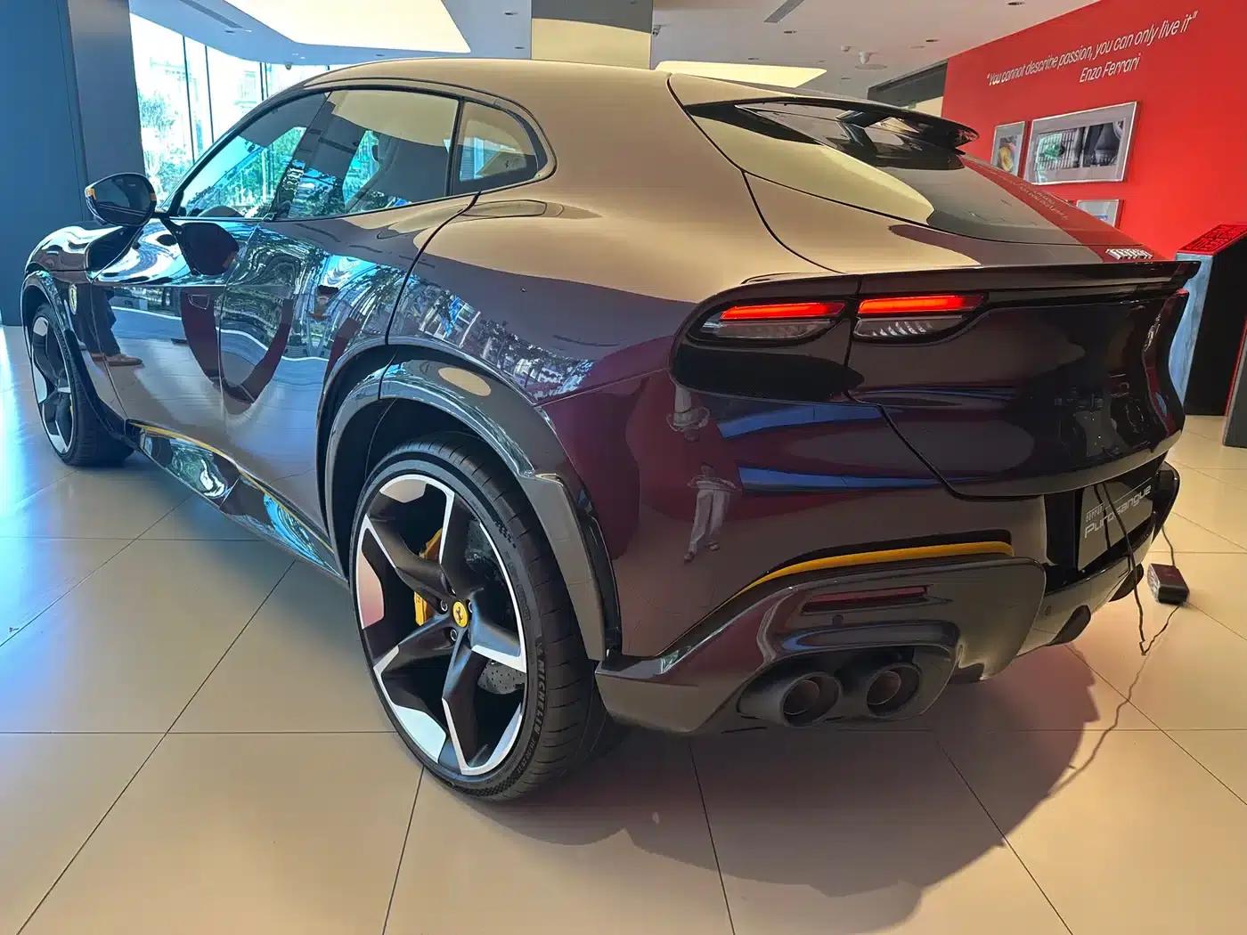 2023 Purosangue 6.5L V12 — миниатюра 8