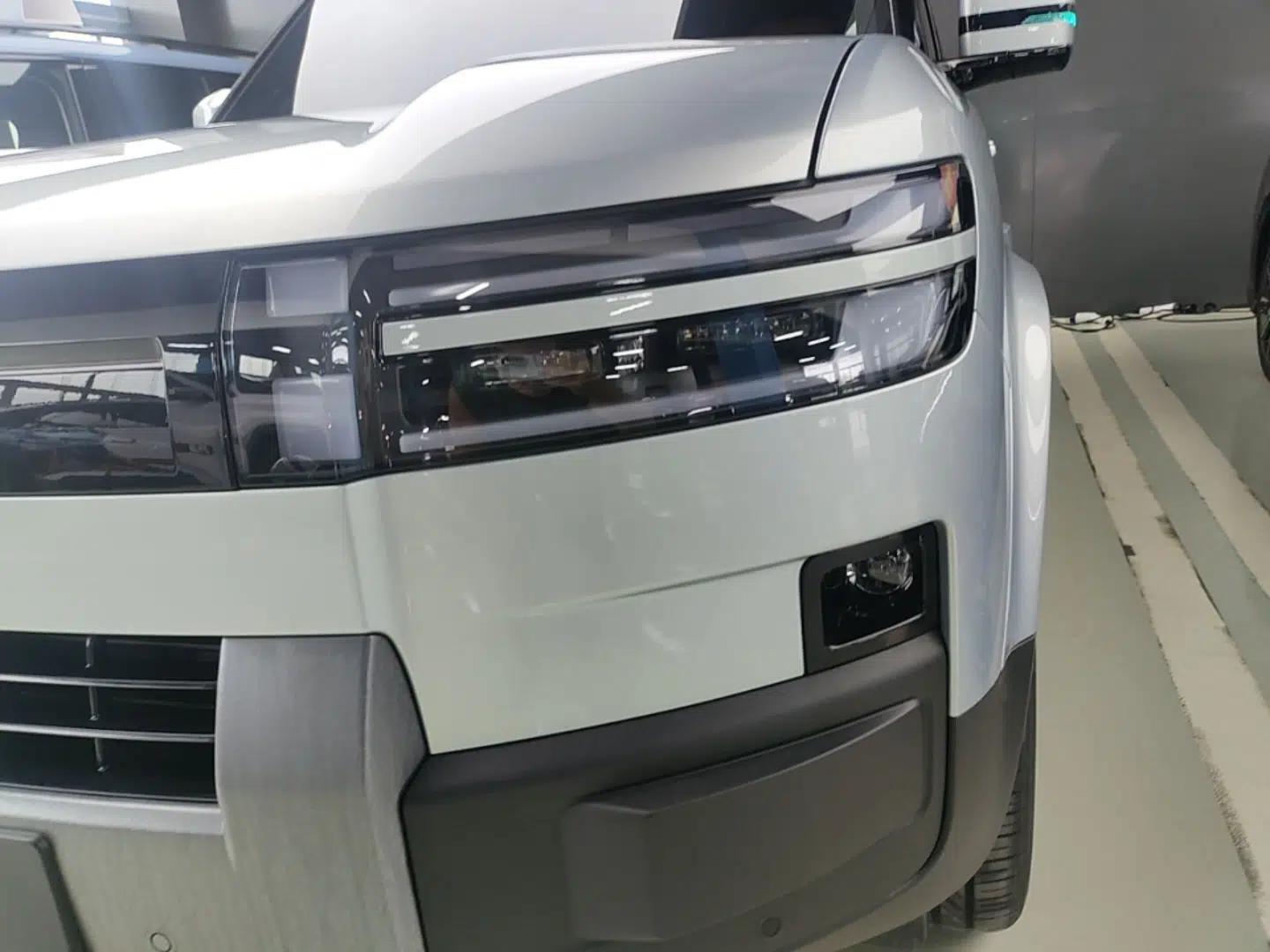 Formula Leopard Tai 7 2025 Model 190 km Four-Wheel Drive Ultra Edition — миниатюра 9