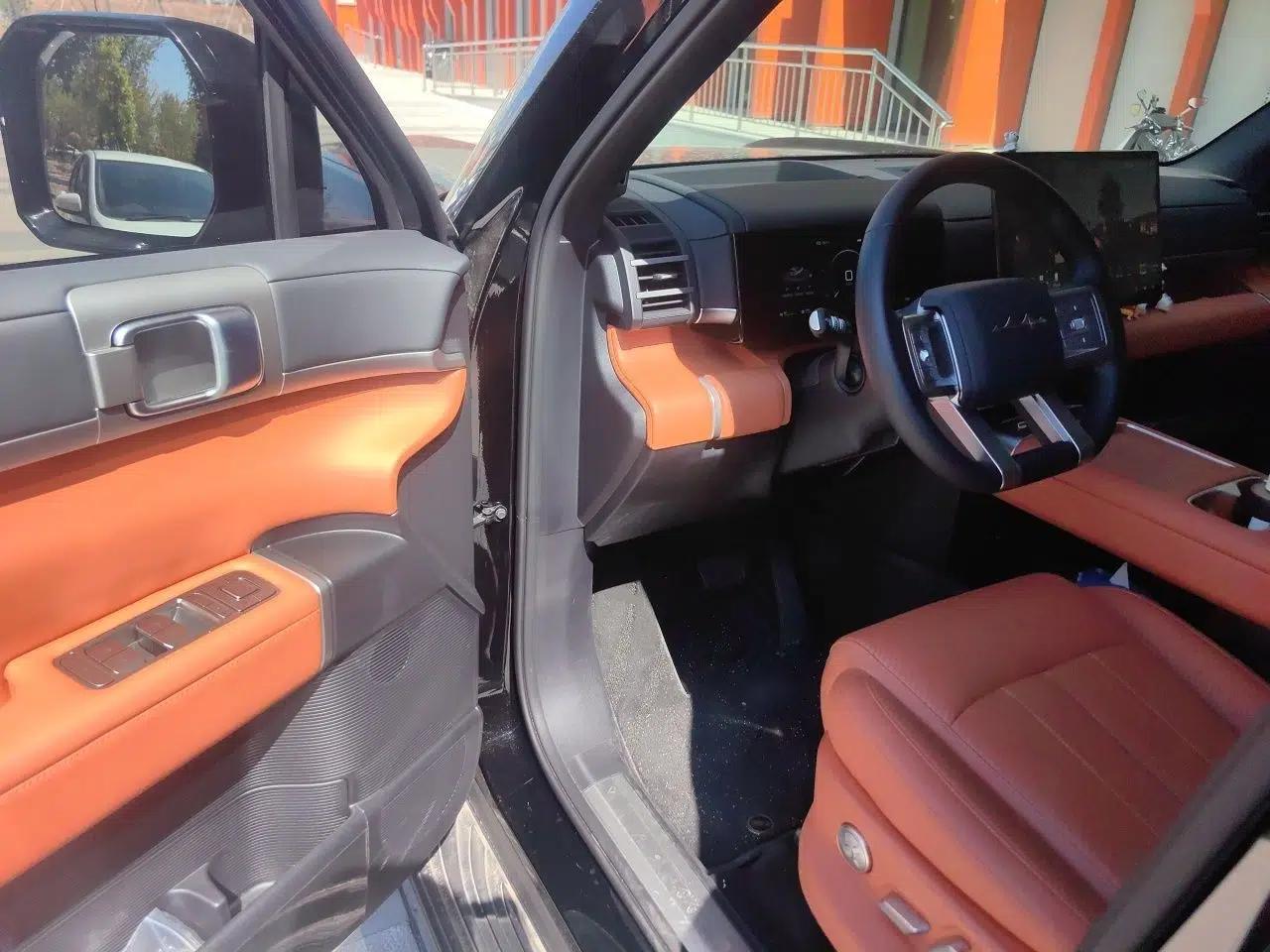 Formula Leopard Tai 7 2025 Model 200 km Two-Wheel Drive Max Edition — миниатюра 17