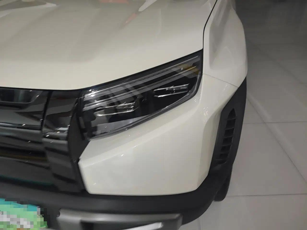 Formula Leopard Titanium 3 2025 501 km All-Wheel Drive Intelligent Driving Max Edition — миниатюра 5