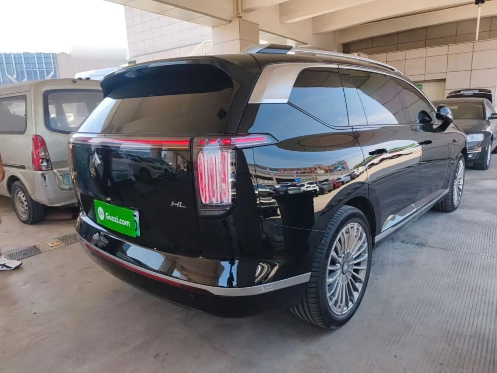 Hyptec HL 2025 700 Ultra Six-Seater All-Wheel-Drive LiDAR Version — миниатюра 6
