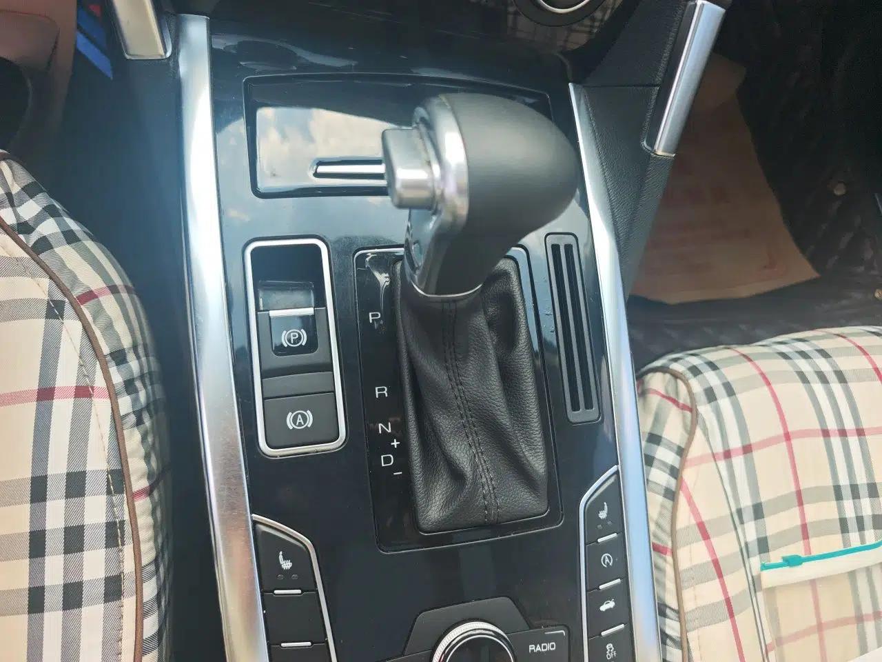 Haval H7 2016 Blue-Label H7 2.0T Automatic Luxury Model — миниатюра 15