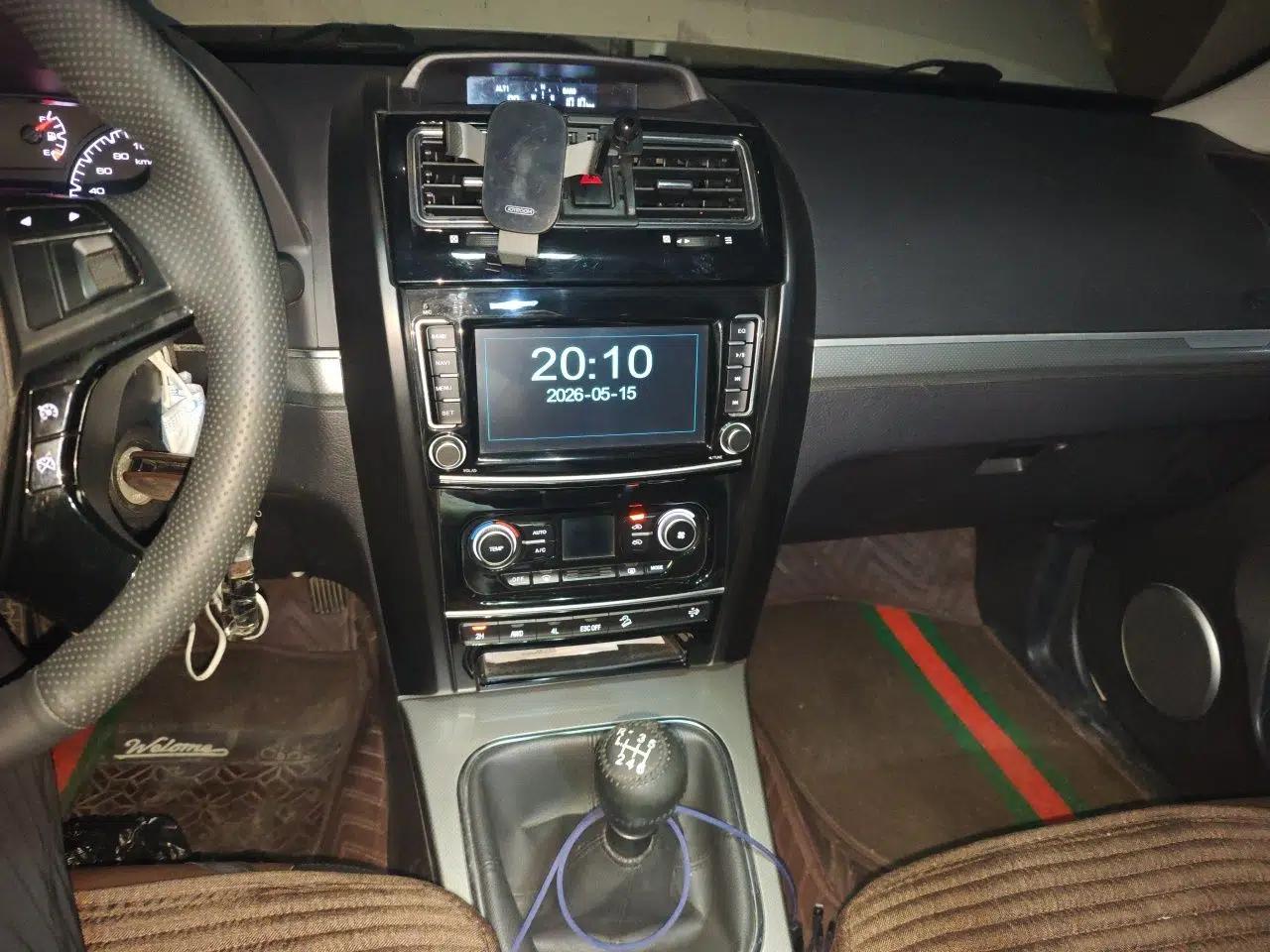 Haval H5 Classic 2018 Classic Edition 2.0T Diesel Manual 4x4 Prestige Model — миниатюра 14