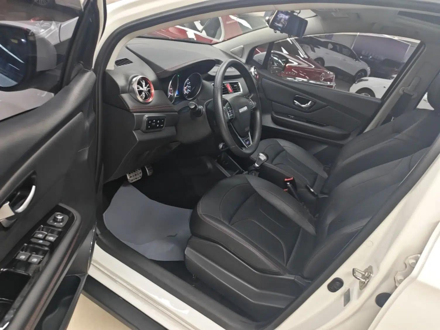Haval H1 2017 Blue Label 1.5L AMT Standard Model — миниатюра 19