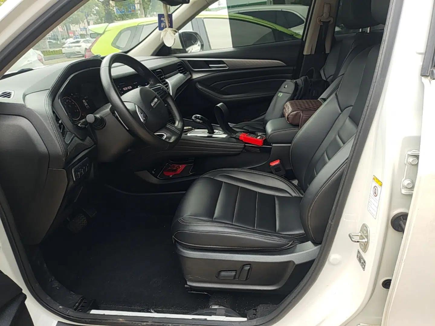 Haval F7x 2021 2.0T Two-Wheel Drive Intelligent Technology Edition — миниатюра 18