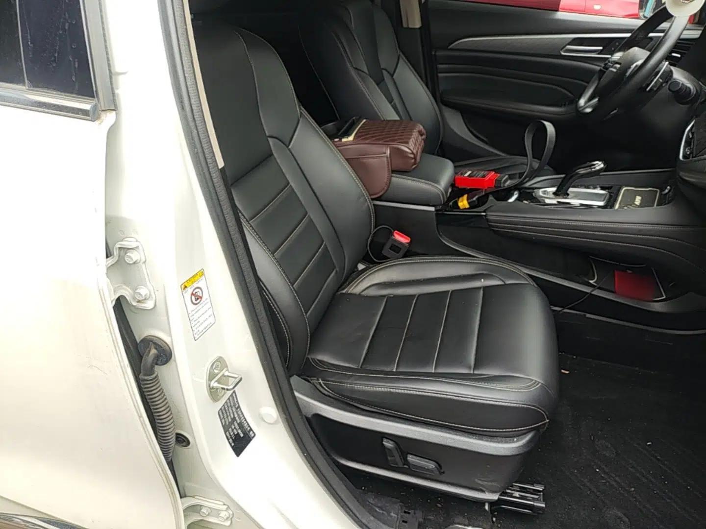 Haval F7x 2021 2.0T Two-Wheel Drive Intelligent Technology Edition — миниатюра 23