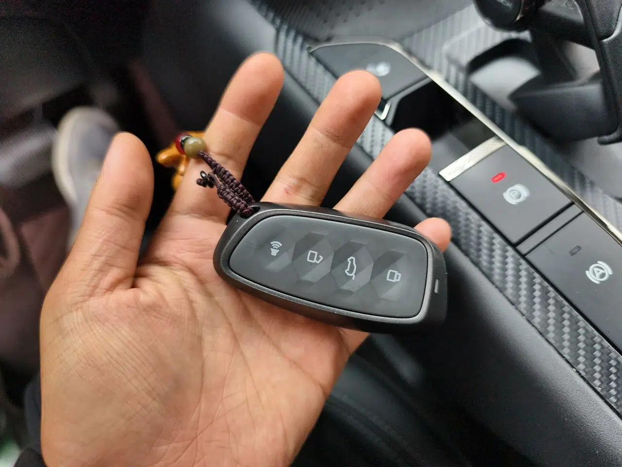 Haval H Dog New Energy 2023 DHT-PHEV 105km Tide Electric Version Plus — миниатюра 9