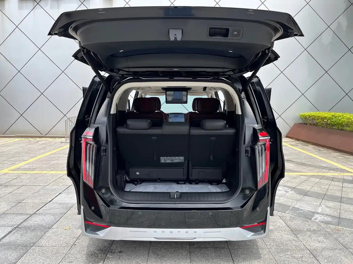 Trumpchi E9 2024 E9 Master Edition — миниатюра 28