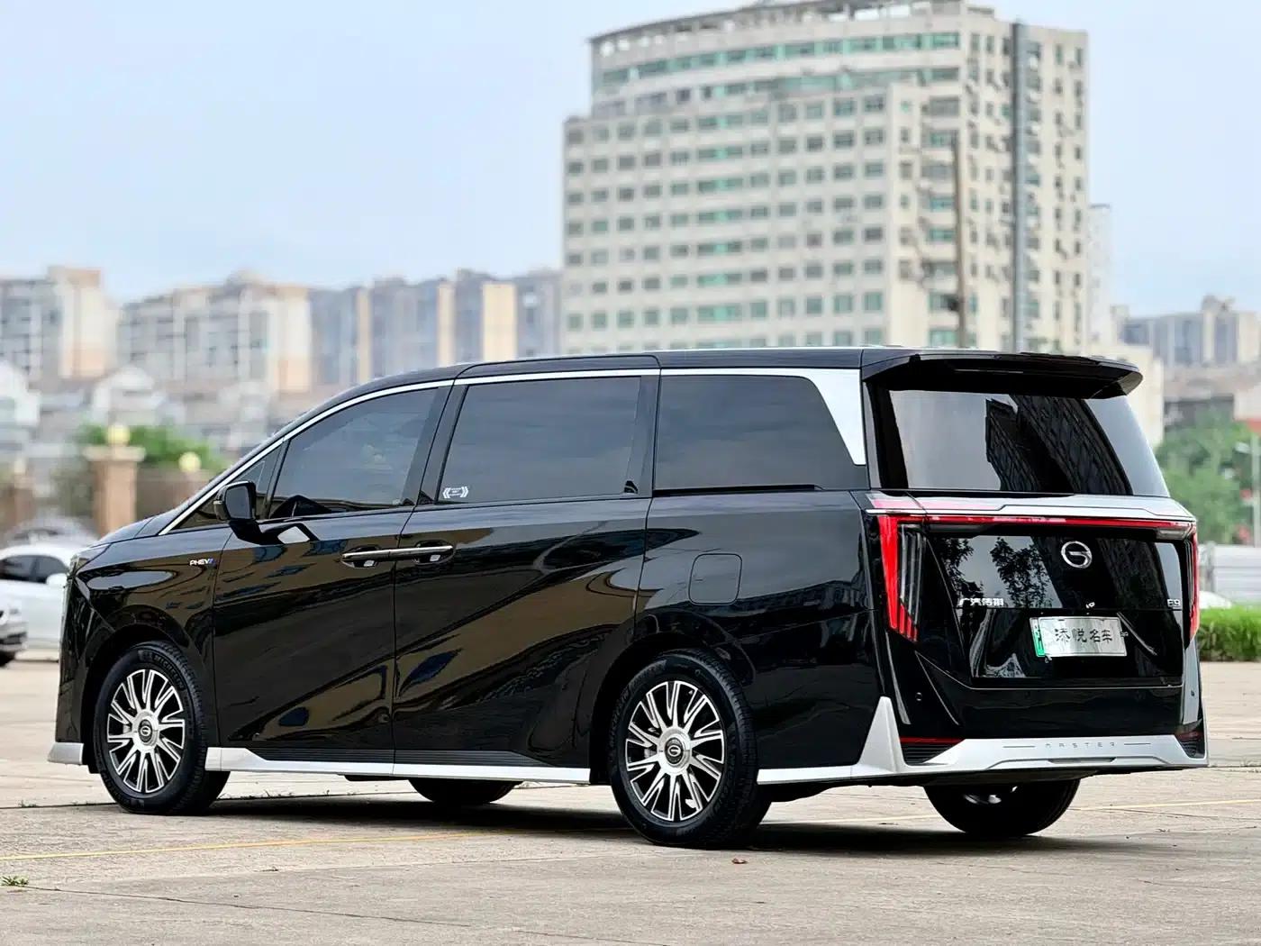 Trumpchi E9 2025 Model: E9 Super Fast Charging Premium — миниатюра 5