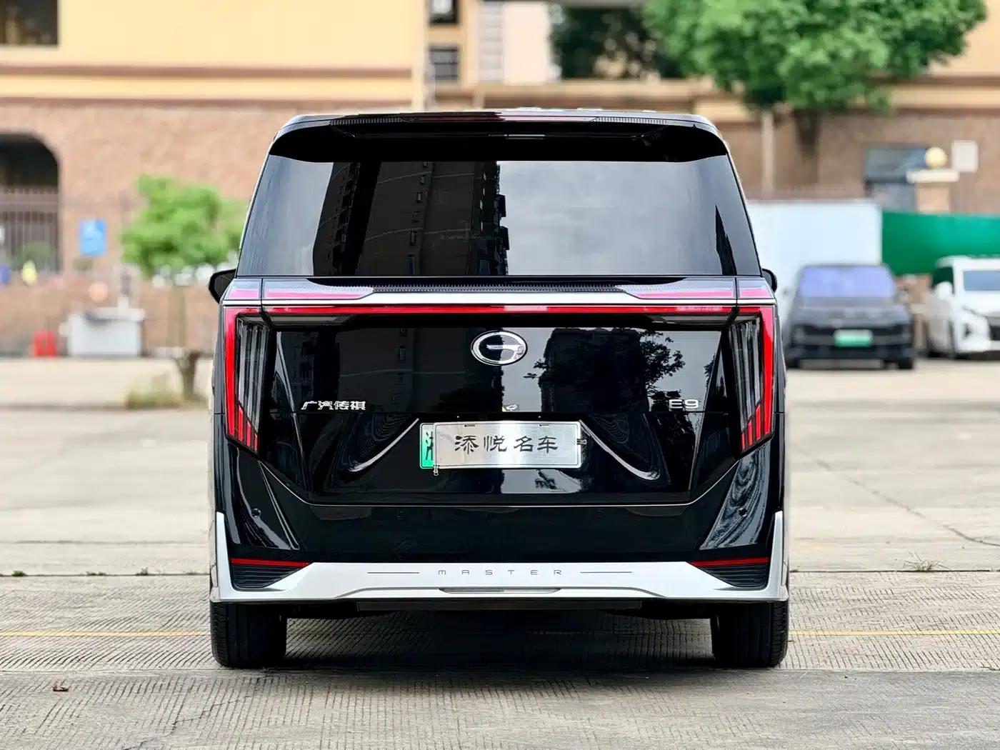Trumpchi E9 2025 Model: E9 Super Fast Charging Premium — миниатюра 6