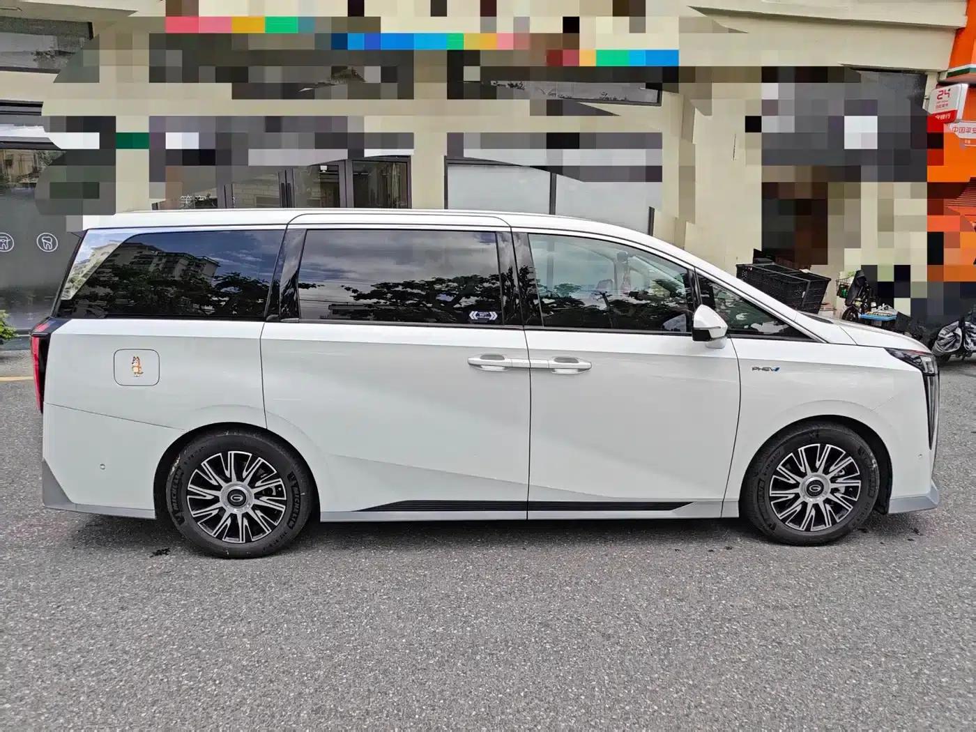 Trumpchi E9 2023 Model E9 Master — миниатюра 5