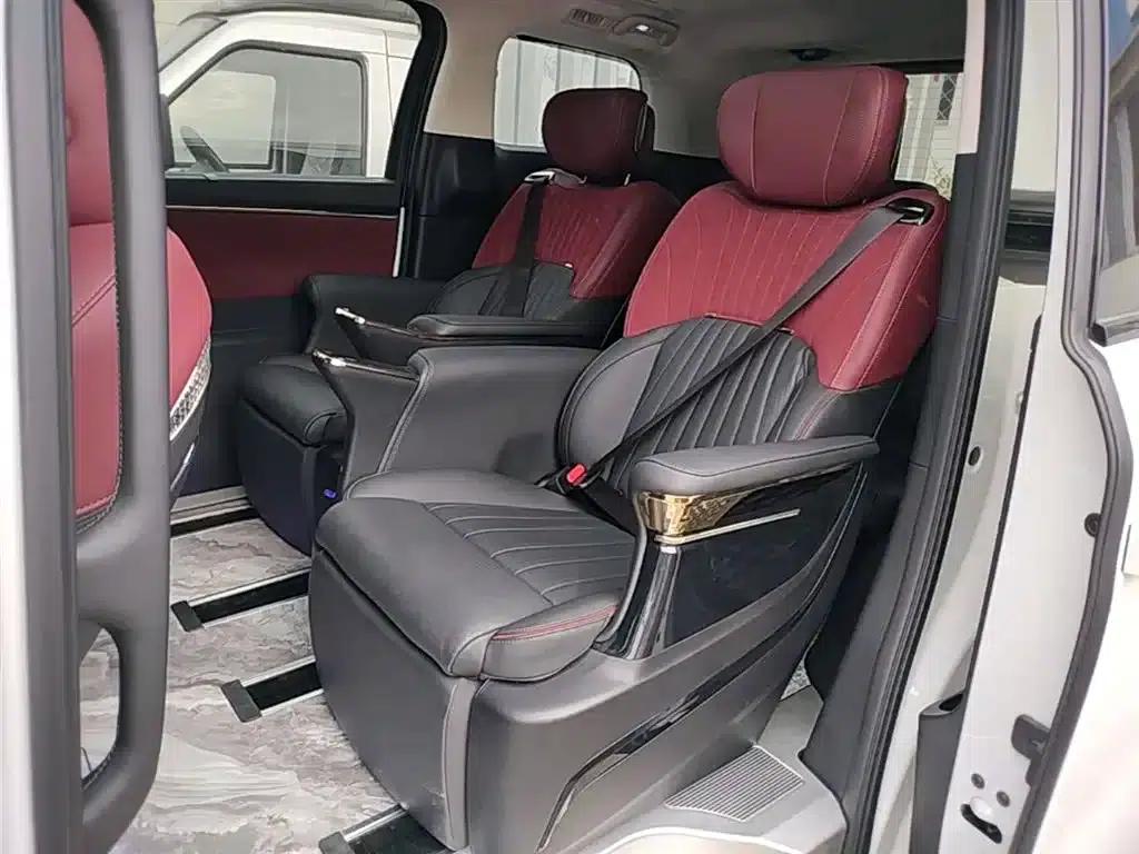 Trumpchi E9 2023 E9 MAX — миниатюра 17
