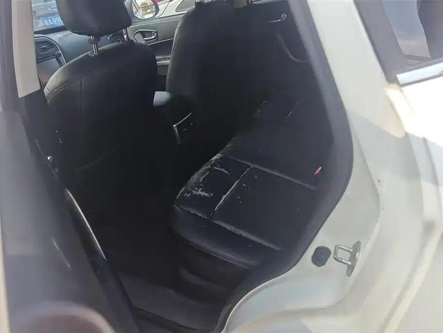 Trumpchi GS5 2014 2.0L Automatic 2WD Premium Edition — миниатюра 11