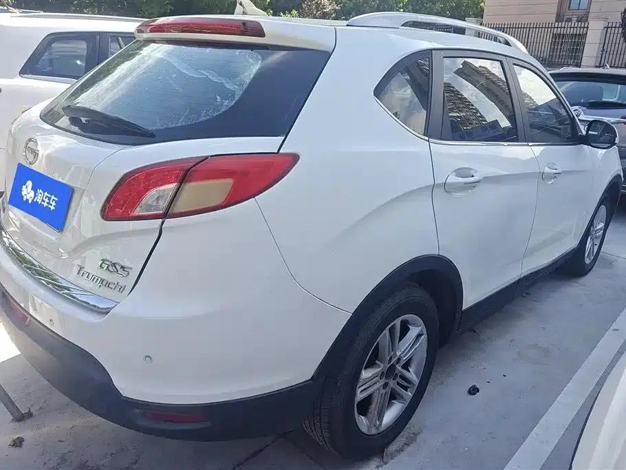 Trumpchi GS5 2014 2.0L Automatic 2WD Premium Edition — миниатюра 3