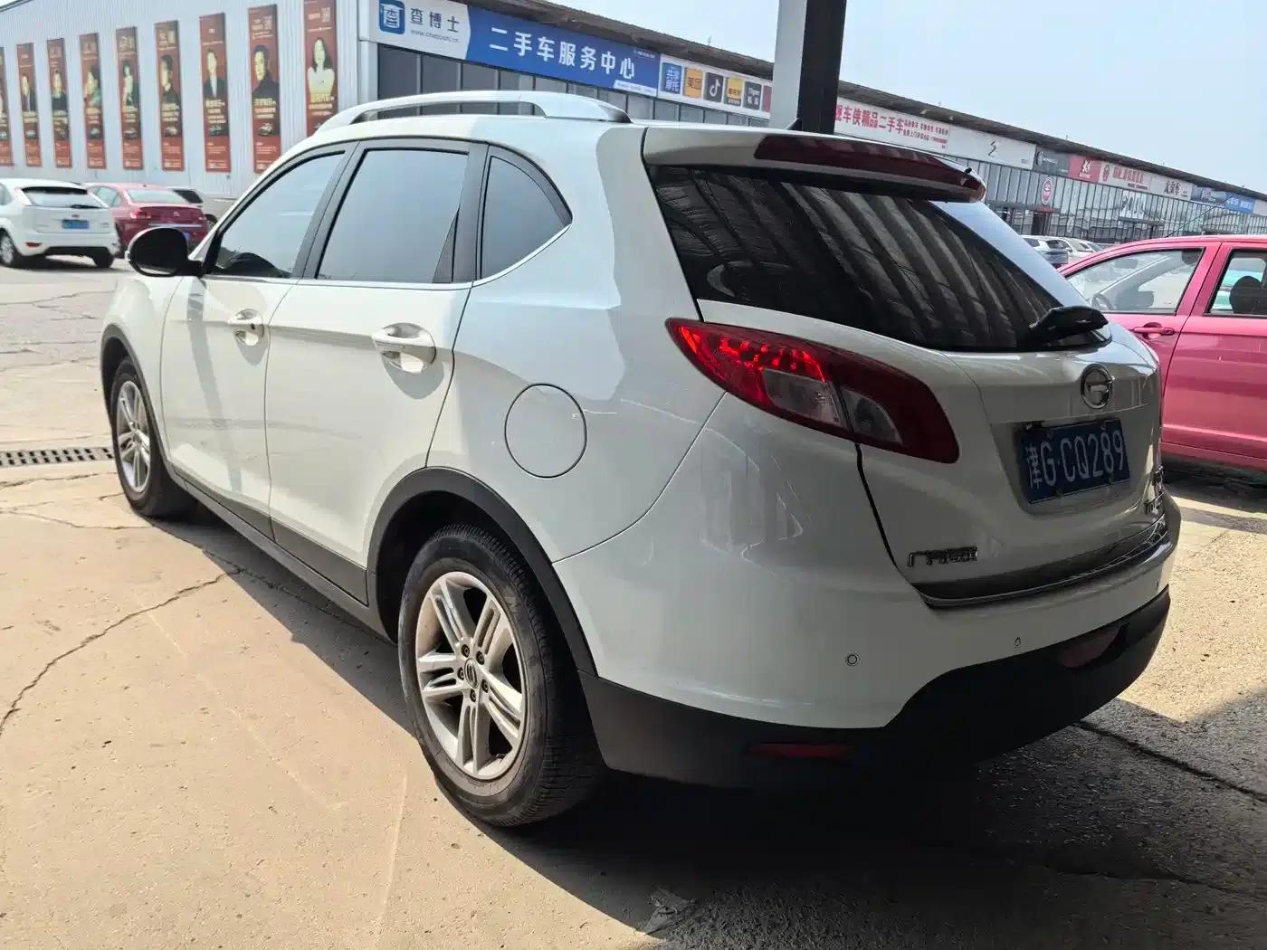 Trumpchi GS5 2012 2.0L Manual 2WD Anniversary Limited Edition — миниатюра 6