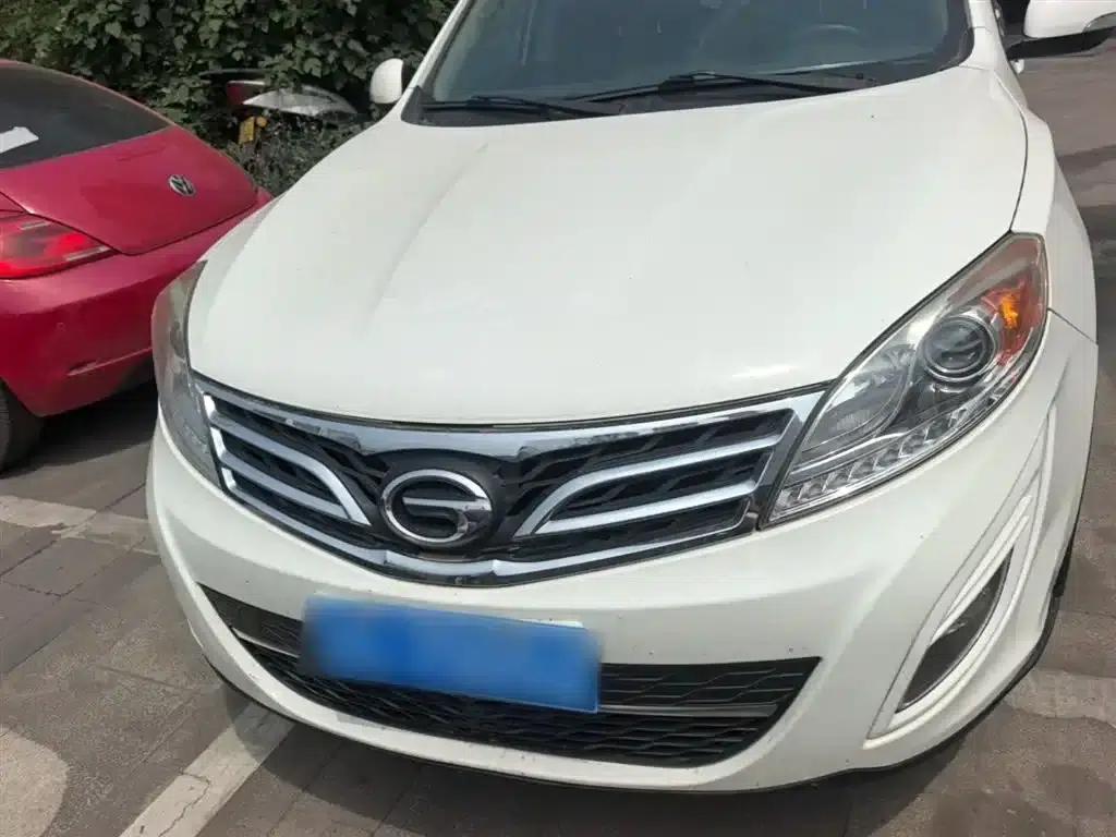 Trumpchi GS5 2014 2.0L Automatic 2WD Premium Edition — миниатюра 3