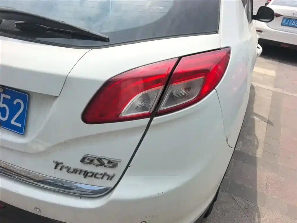 Trumpchi GS5 2014 2.0L Automatic 2WD Premium Edition — миниатюра 8